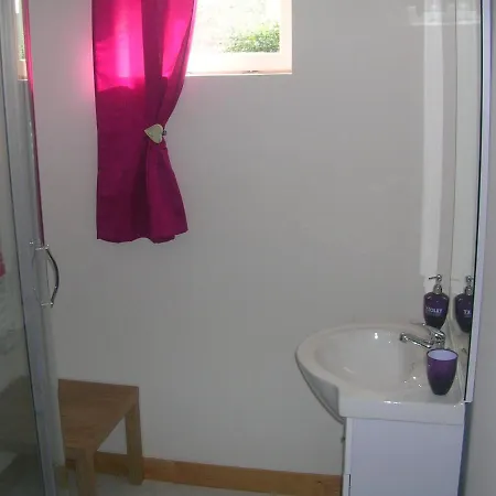 Chez Pimline לינה וארוחת בוקר